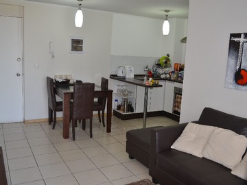 Departamento en arriendo mensual en Luminoso Hogar con Amplios Espacios (179081), Santiago - 2 dormitorios, 1 baño