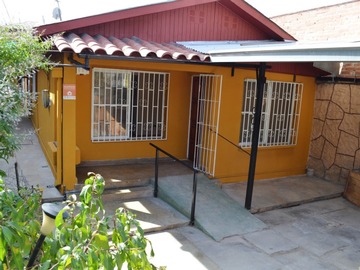 Casa en venta en Los canelos con san pablo, Lo Prado - 6 dormitorios, 5 baños