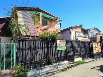 Casa en venta en Las Nieves Orientes 3484, Puente Alto - 6 dormitorios, 2 baños