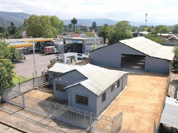 Local Comercial en arriendo mensual en 8 sur 24, Talca - 2 dormitorios, 2 baños