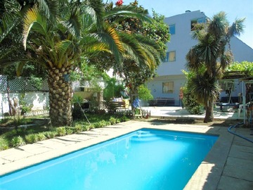 Casa en venta en Alcalde Castillo Velazco / Pepe Vila, La Reina - 8 dormitorios, 9 baños