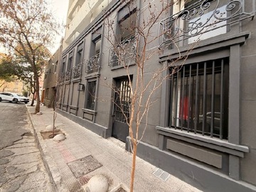 Local Comercial en venta en Corte Suprema / Olivares, Santiago - 1 baño