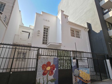 Oficina en arriendo mensual en Arriendo Local/Oficina 462mts2 Santiago (177009), Santiago - 10 dormitorios, 7 baños