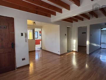 Casa en arriendo mensual en Linares, Linares - 4 dormitorios, 2 baños