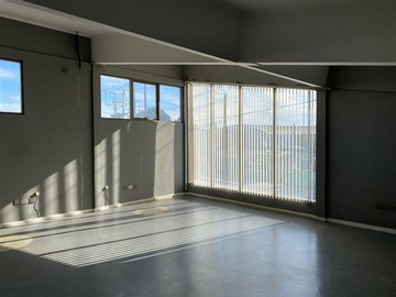 Oficina en arriendo mensual en Jaime Repullo, Talcahuano - 3 dormitorios, 3 baños
