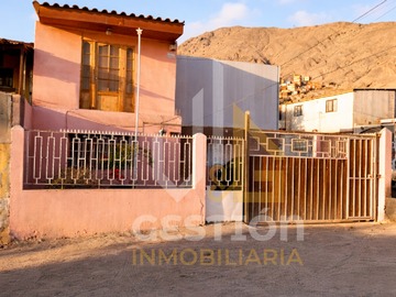 Casa en venta en Agustín Cabrera 1627, Antofagasta - 4 dormitorios, 1 baño