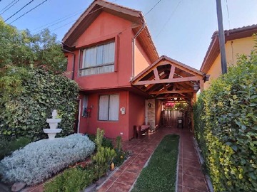 Casa en venta en Amplia Casa con Excelente Conectividad (160656), Puente Alto - 3 dormitorios, 3 baños