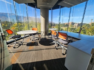 Oficina en arriendo mensual en Av. Las Condes 11287, Las Condes - 12 dormitorios, 6 baños