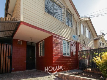 Casa en arriendo mensual en Libertadores de Chile, Maipú - 3 dormitorios, 2 baños