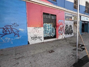 Local Comercial en arriendo mensual en Local casi esquina Diez de Julio, Santiago (170018), Santiago - 1 baño