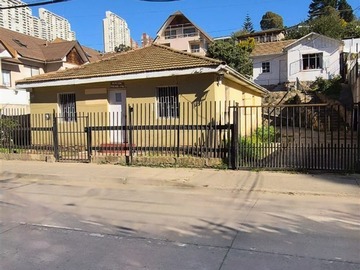 Casa en venta en Reñaca, Viña del Mar - 3 dormitorios, 1 baño