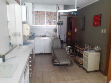 Oficina en venta en Se vende clínica dental equipada (143668), Viña del Mar - 1 baño