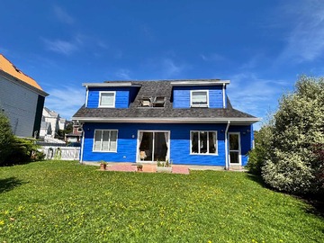 Casa en venta en Amplia y luminosa casa 4d/3b/4e dos esteros (152125), Puerto Montt - 4 dormitorios, 3 baños