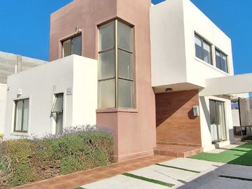 Casa en arriendo mensual en Moderna Casa, Oportunidad de Inversión (174233), Coquimbo - 4 dormitorios, 3 baños