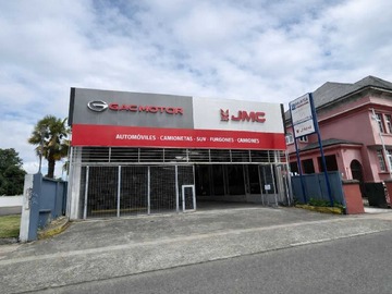 Local Comercial en venta en Inversión Asegurada: Local Bien Ubicado (140094), Osorno - 4 baños