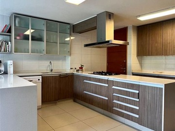 Departamento en venta en Departamento en venta de 6 dorm. En las condes, Las Condes - 6 dormitorios, 4 baños
