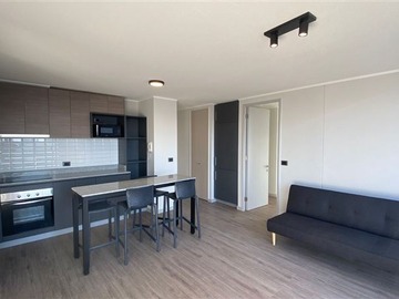 Departamento en arriendo mensual en Calle Jose Ureta, Metro Lo Ovalle. La Cisterna. 3 Dormitorios. 3 Baños, La Cisterna - 3 dormitorios, 3 baños