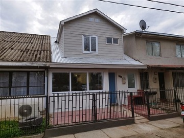 Casa en venta en 6 oriente 569, Talca - 4 dormitorios, 2 baños