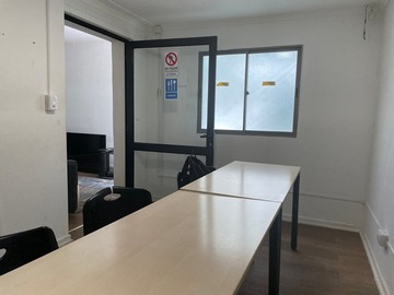 Oficina en arriendo mensual en 1 Norte, Viña del Mar - 7 dormitorios, 3 baños