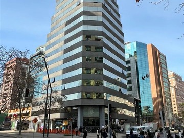 Oficina en venta en Avenida Nueva Providencia 1950, Providencia, Región Metropolitana de Santiago 7500000, Chile, Providencia - 5 baños