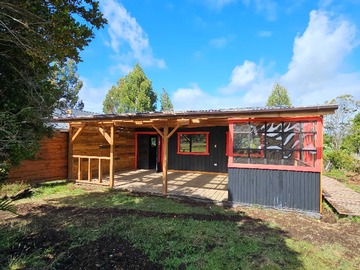 Casa en venta en Amplia casa en venta en Parcela (82309), Puerto Montt - 4 dormitorios, 4 baños