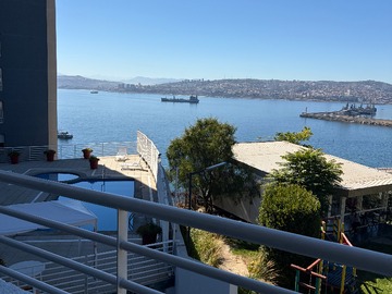 Departamento en arriendo mensual en Altamirano 1419, Valparaíso - 2 dormitorios, 2 baños