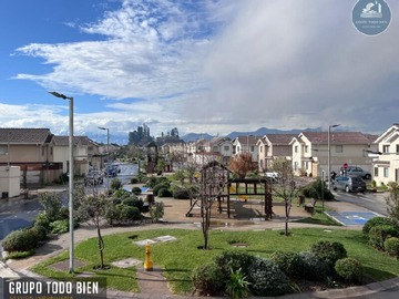 Casa en arriendo mensual en Los ceibos poniente 1100, Padre Hurtado - 3 dormitorios, 3 baños