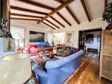Venta / Casa / Lo Barnechea