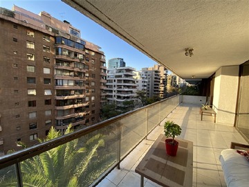 Departamento en venta en Las nieves, Vitacura - 5 dormitorios, 4 baños