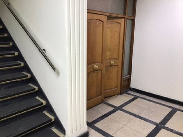 Oficina en arriendo mensual en Huerfanos / teatinos, Santiago - 3 dormitorios, 2 baños