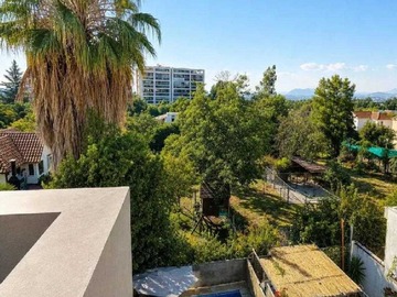 Casa en arriendo mensual en Arriendo Casa Exclusiva En Peñalolén (180964), Peñalolén - 3 dormitorios, 4 baños