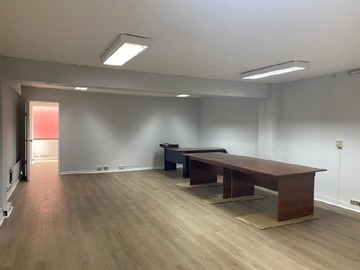 Oficina en arriendo mensual en Puerto Montt, Puerto Montt - 3 dormitorios, 2 baños