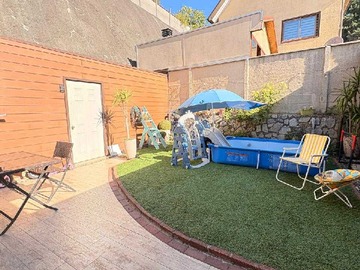 Casa en venta en Venta excelente casa 3 dor cercano a Kingston (85826), Concepción - 3 dormitorios, 4 baños