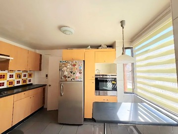 Casa en venta en 4 dormitorios 3 baños (165196), Pudahuel - 4 dormitorios, 3 baños