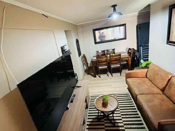Departamento en venta en Santa Amalia, La Florida - 3 dormitorios, 1 baño
