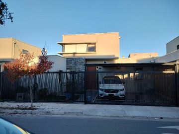 Casa en venta en Casa Toscana en el Remanso de Machalí III - Oportunidad - 3 dormitorios, 3 baños