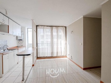 Departamento en arriendo mensual en Cueto, Santiago - 3 dormitorios, 1 baño