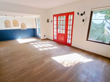Departamento en venta en Remodelada y Amoblada, en Condominio (160168), Las Condes - 2 dormitorios, 3 baños