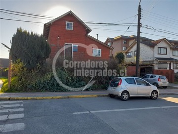Hotel en venta en Hotel Cumbres, Puerto Varas - 3 dormitorios, 2 baños