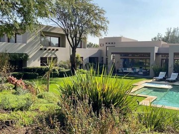 Casa en venta en Hacienda chicureo club de golf - sector laguna piedra roja, Colina - 4 dormitorios, 5 baños