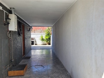 Casa en venta en Fernando Marquez, San Bernardo - 5 dormitorios, 1 baño