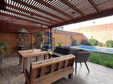 Venta / Casa / Peñalolén