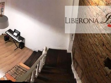 Casa en venta en Casona remodelada en subida Carampangue, Valparaíso - 3 dormitorios, 4 baños