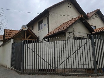 Casa en arriendo mensual en Gran propiedad! 5d 2b, parque central. (172362), Quilicura - 5 dormitorios, 3 baños