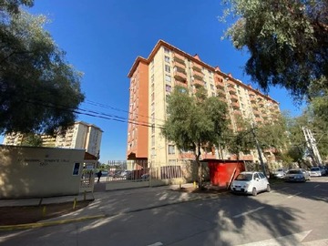 Departamento en venta en Diagonal Teniente Cruz, 557 Pudahuel,, Pudahuel - 3 dormitorios, 1 baño