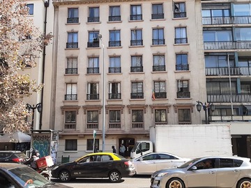 Departamento en arriendo mensual en José Miguel de la Barra - Museo Bellas Artes - Parque Forestal Santiago Centro, Santiago - 1 dormitorio, 1 baño