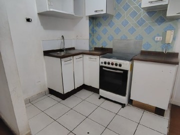 Departamento en venta en Avenida Goycolea 677, La Cisterna, Región Metropolitana de Santiago 7970000, Chile, La Cisterna - 2 dormitorios, 1 baño