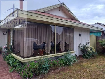 Casa en venta en Santa Bernardita, Valdivia - 4 dormitorios, 2 baños