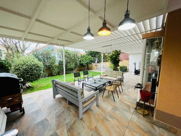Casa en venta en Pedro Fontova (17111), Santiago - 4 dormitorios, 4 baños