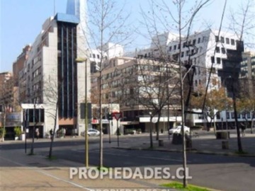 Oficina en venta en Avda. El Bosque / Don Carlos / El Golf, Las Condes - 3 dormitorios, 2 baños